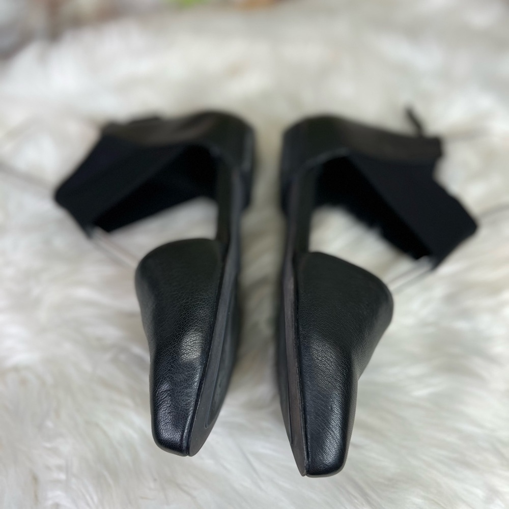EILEEN FISHER Black Leather Pointed Toe Flats with Elasticized Ankle Strap, 8.5 - Picture 6 of 10
